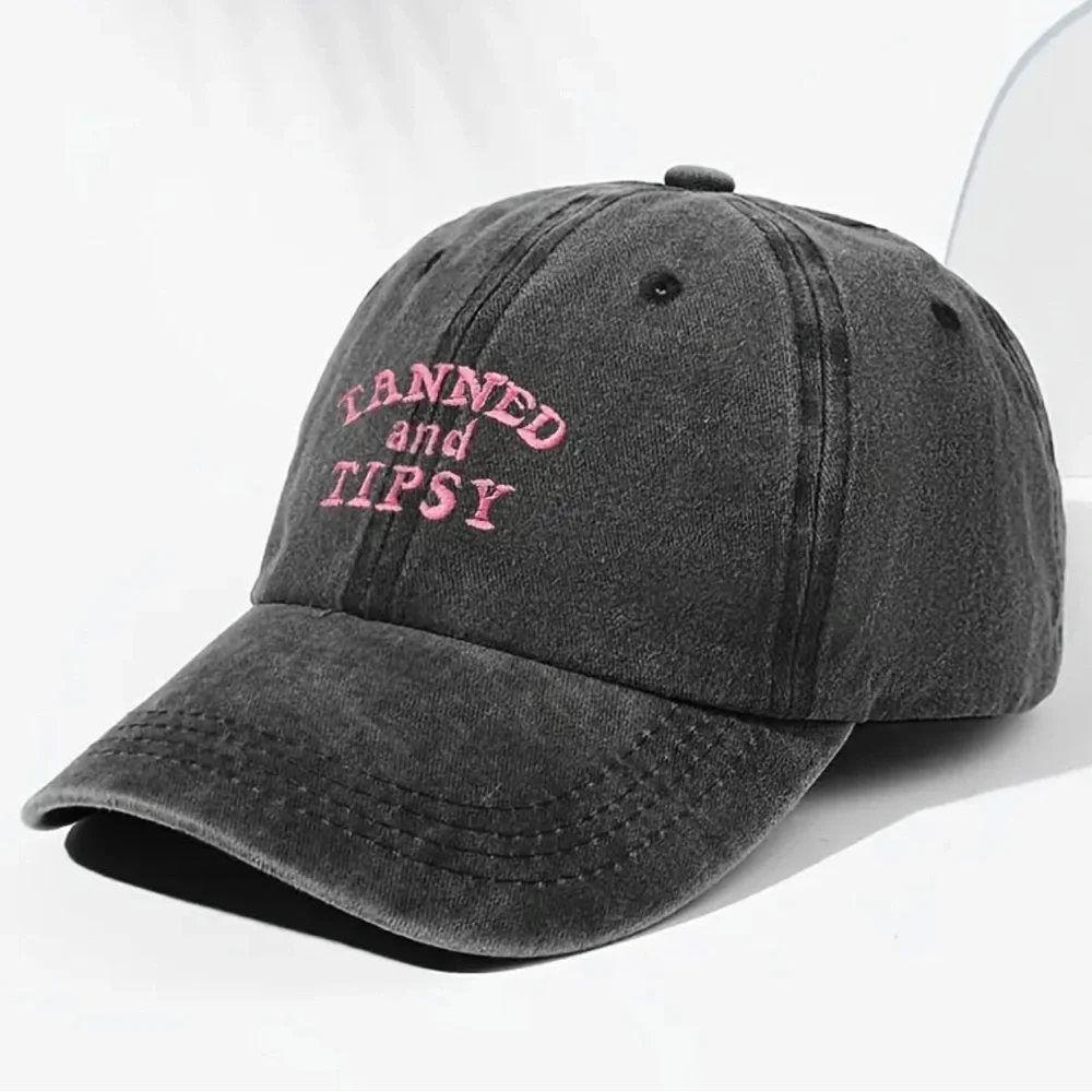 TANNED AND TIPSY ❤️‍🔥 NWT BLACK AND PINK HAT